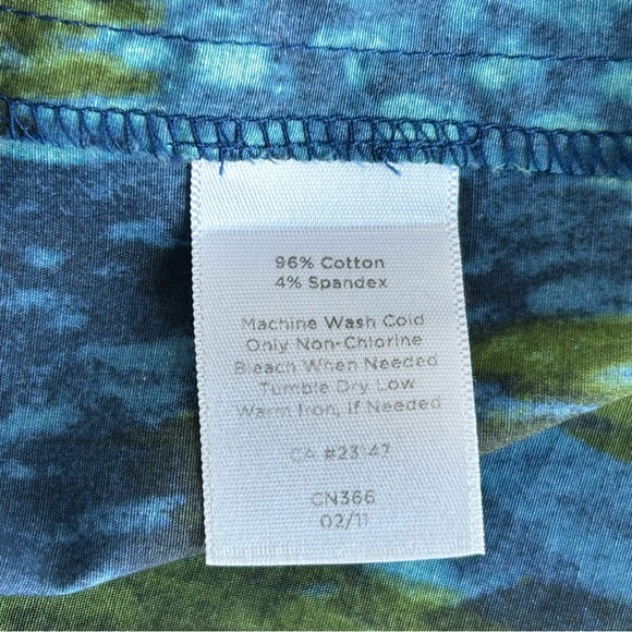 Talbots Petite Watercolor Fit and Flare A-Line Pleated Skirt - Picture 12 of 14